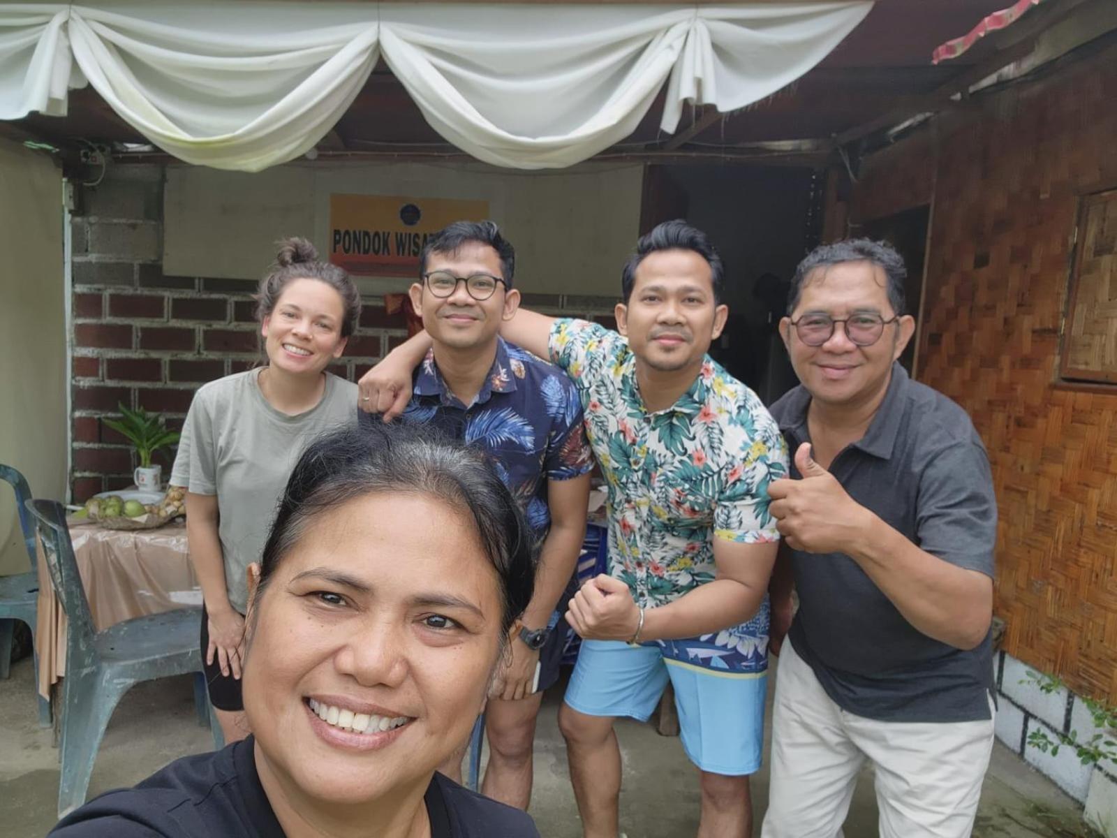 Pondok Wisata Noah Likupang Bagian luar foto