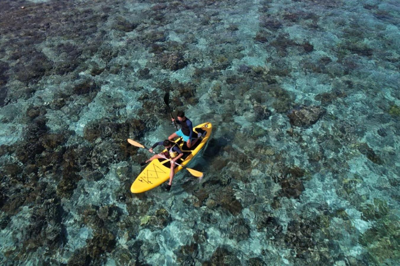 Pondok Wisata Noah Likupang Bagian luar foto
